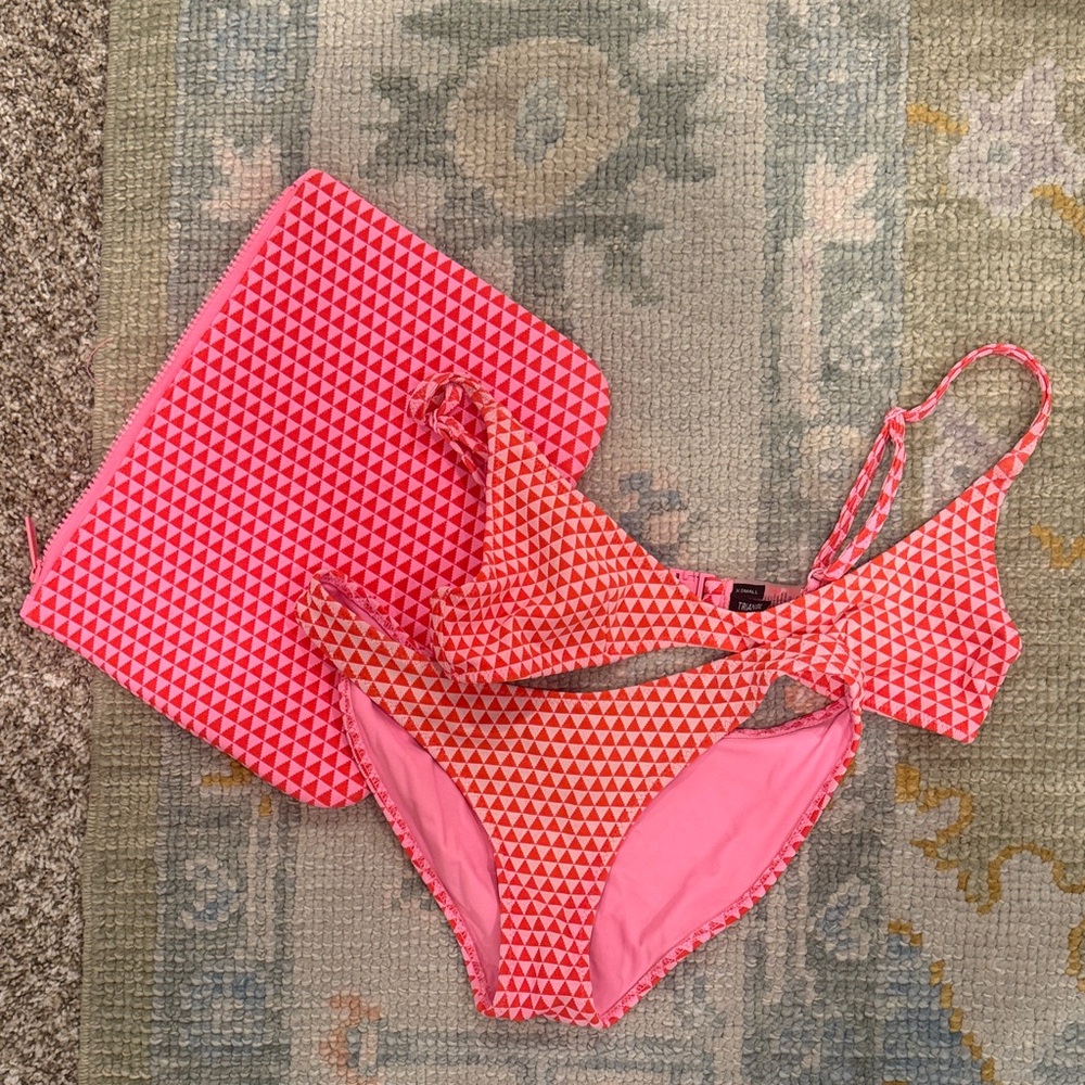 TRIANGL SWIMSUIT
